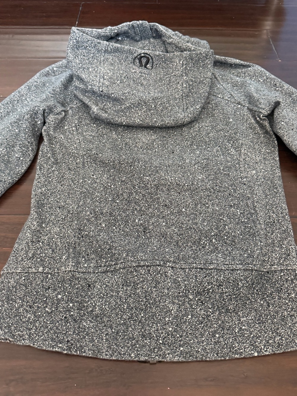 lululemon Scuba Hoodie in Luminesce Splatter White Black 4 - Picture 3 of 7